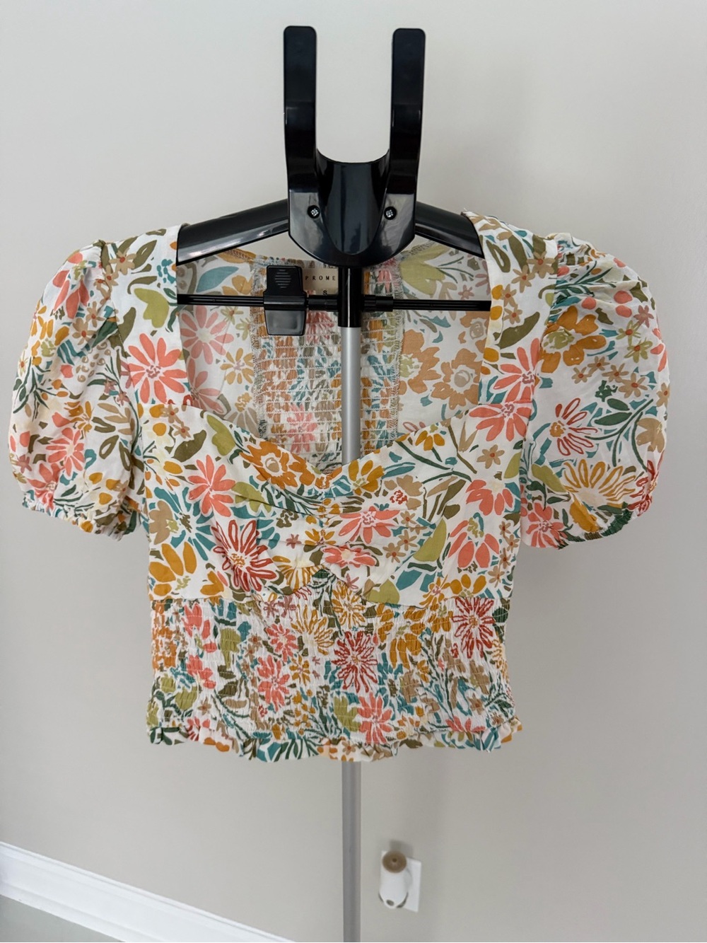 Promesa Floral Puff-Sleeve Smocked Crop Top - Coral, Mustard, Green, Cream